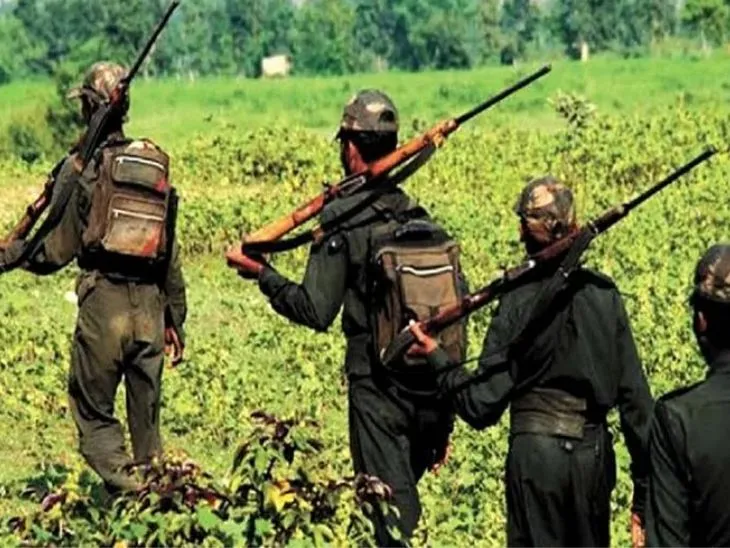 इनमें 1.1 करोड़ का इनामी गणेश उइके भी शामिल