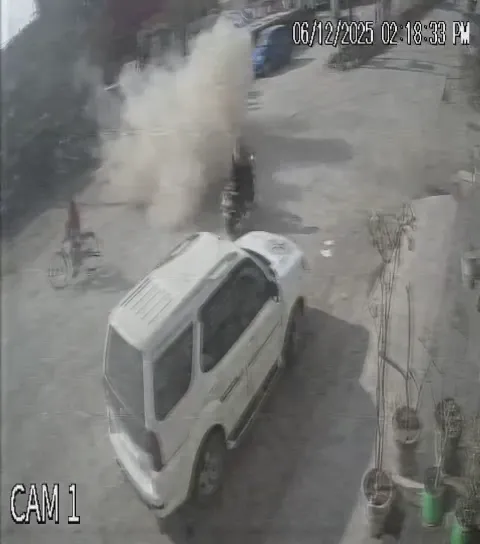 हवा में 50 फीट उछला युवक, CCTV फुटेज आया सामने